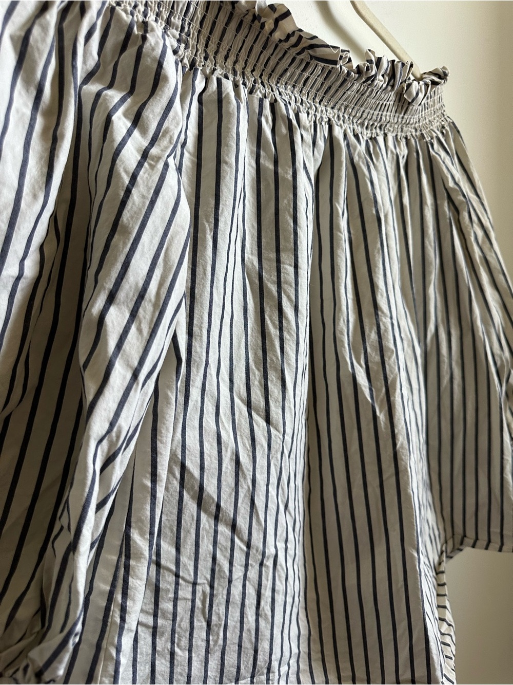 Kensie Off Shoulder Striped Blouse White Blue Tie Sleeve Women’s L 100% cotton - Picture 3 of 9